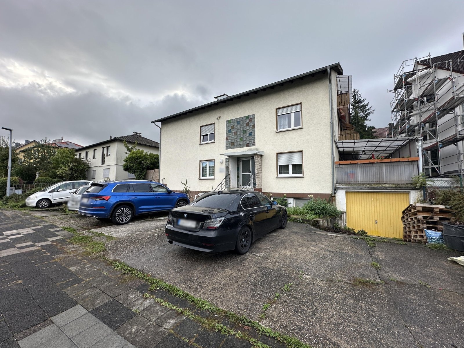 Mehrfamilienhaus mit 6 Wohnungen und separatem Bungalow - Kapitalanlage Mehrfamilienhaus mit 6 Wohnungen und separatem Bungalow - Kapitalanlage