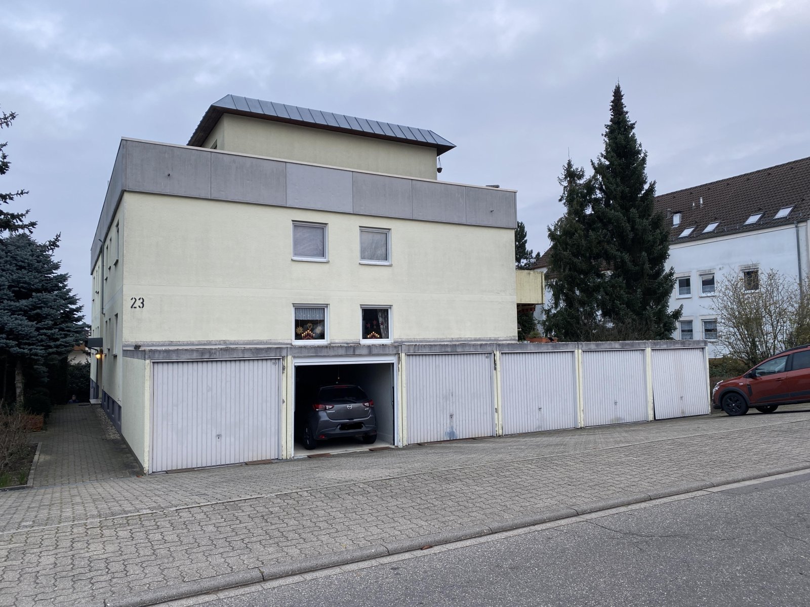 1-Zimmer-Wohnung am Schul- und Sportzentrum - Top-Zustand - vermietet 1-Zimmer-Wohnung am Schul- und Sportzentrum - Top-Zustand - vermietet